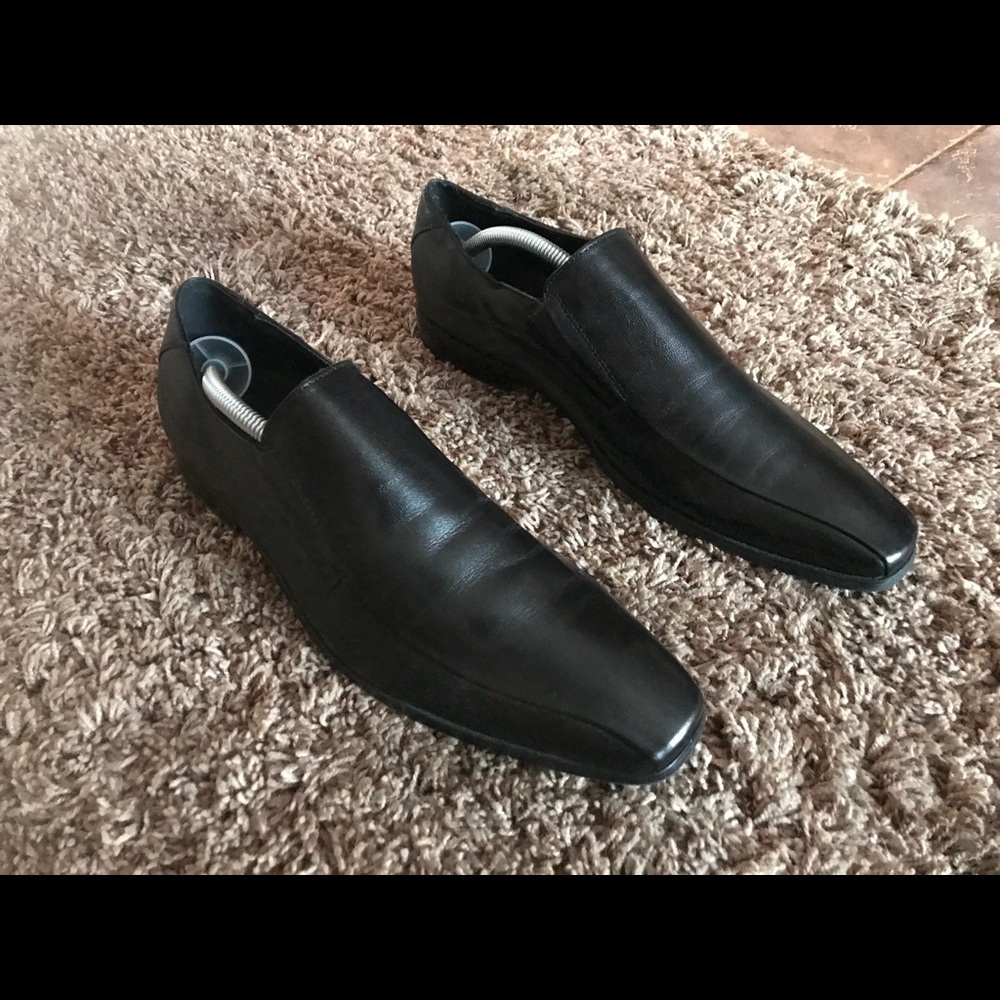 Aldo Black Slip On Shoes - Picture 1 of 5